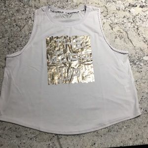 NWT. Jessica Simpson The Warmup tank.