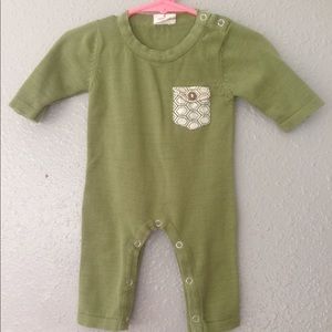 Kate Quinn Organics - green knit jumper.