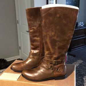NIB Leather Riding Boots in Wide-calf