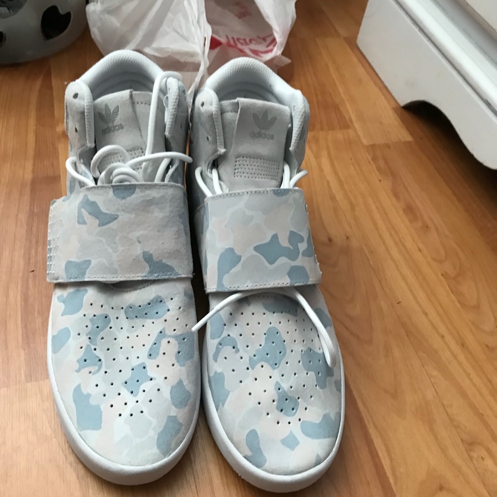 ADIDAS TUBULAR INVADER STRAP CAMOUFLAGE GREY PINK