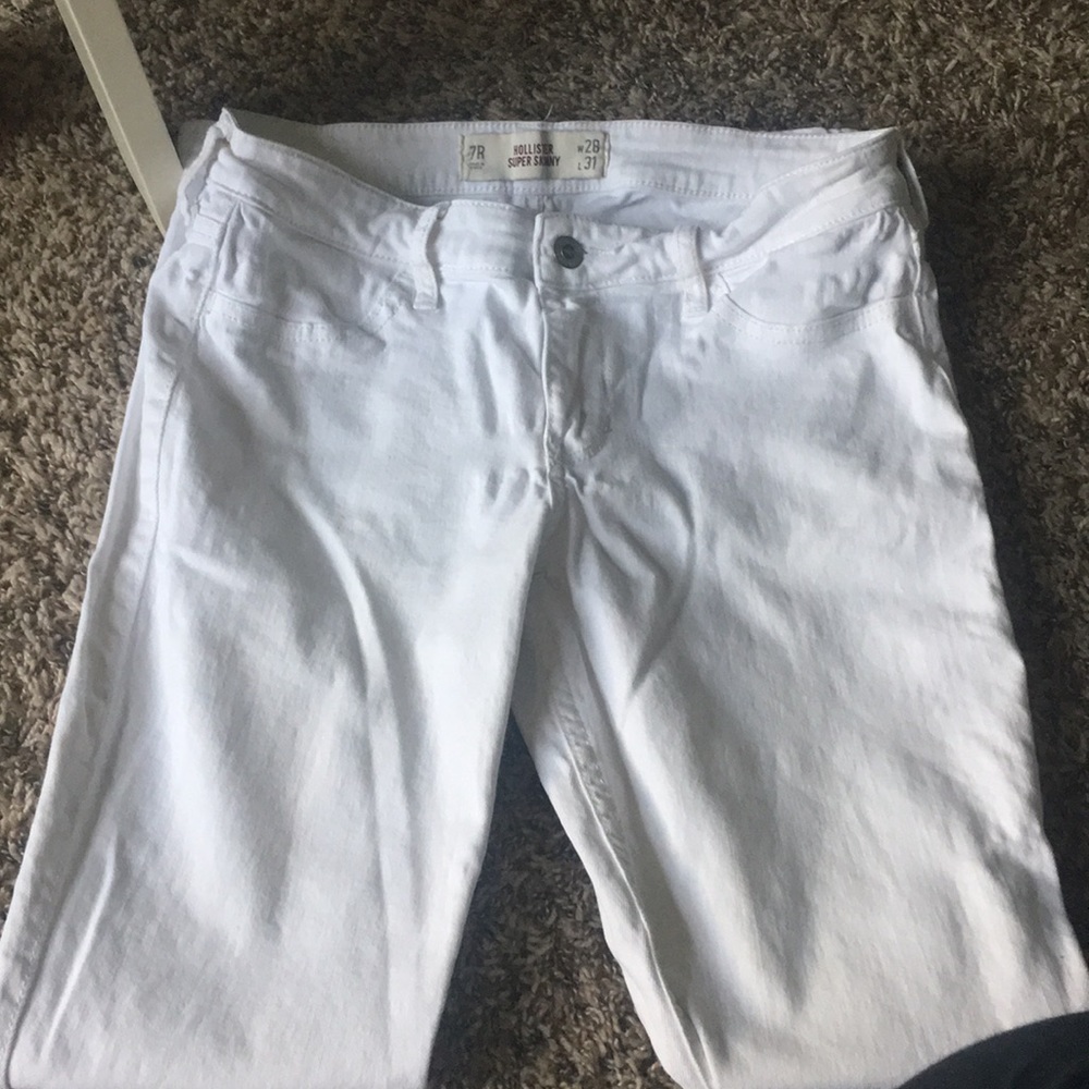 white hollister jeans