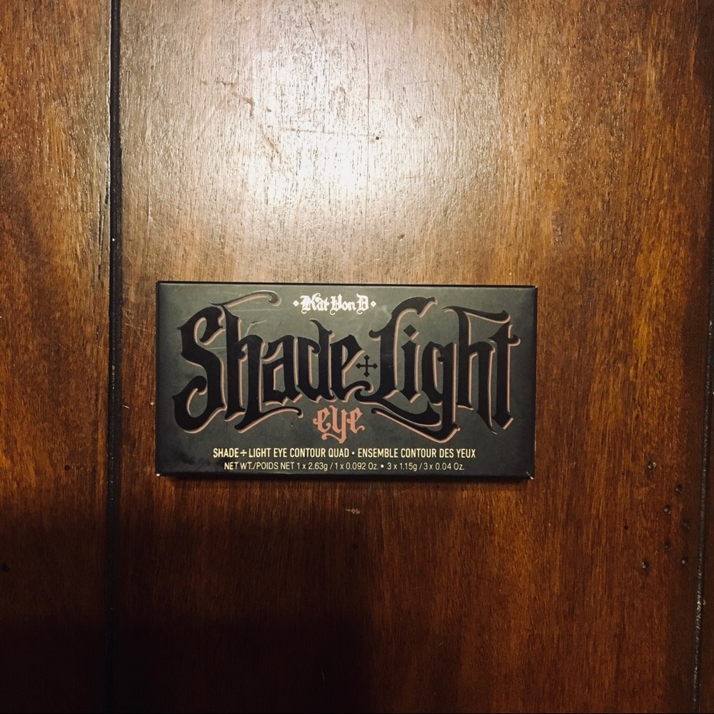 Kat Von D | Shade Light Eye Palette -RUST