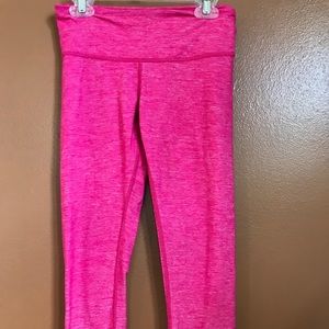 Pink lululemon crop pants
