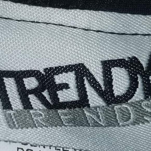 Trendy Trends Black Frigne Hot Pants NWOT - Picture 4 of 5