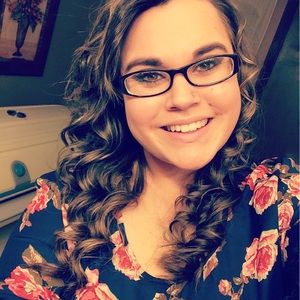 Meet your Posher, Allison