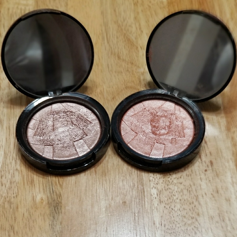 Anastasia Illuminator Riviera and Peach Goddess
