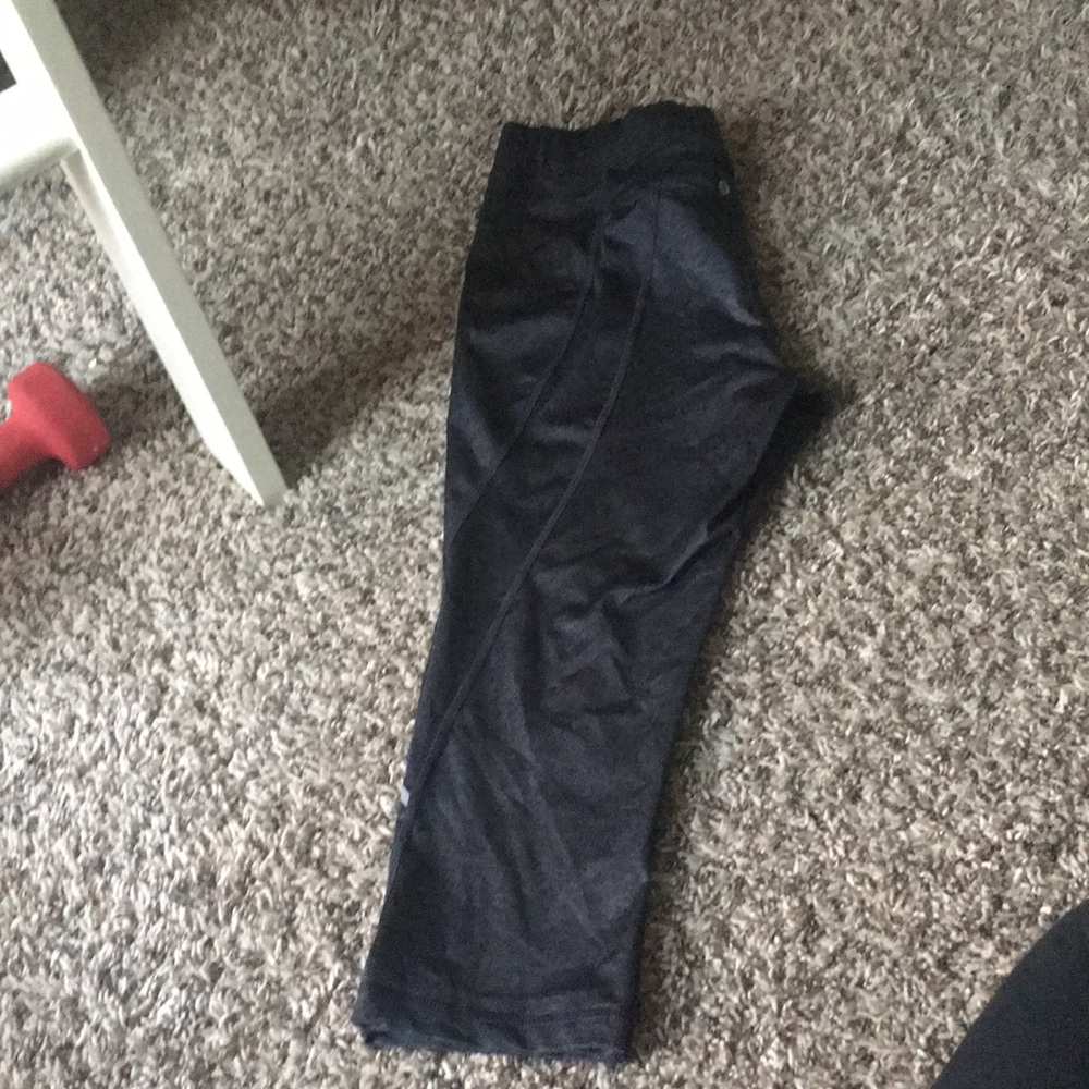 athletic Capri leggings