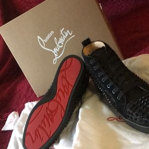 louboutin red bottoms