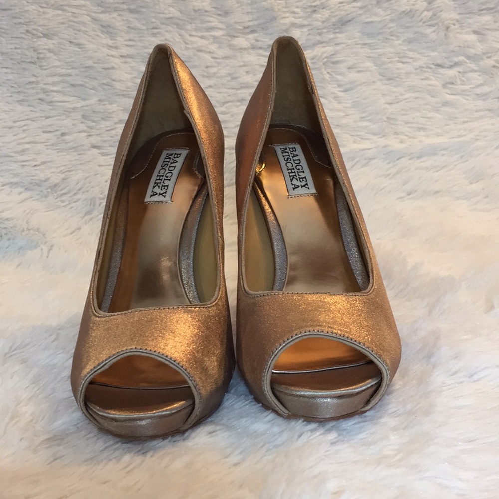 Badgley Mischka Bronze Peep Toe Heels - Picture 2 of 7