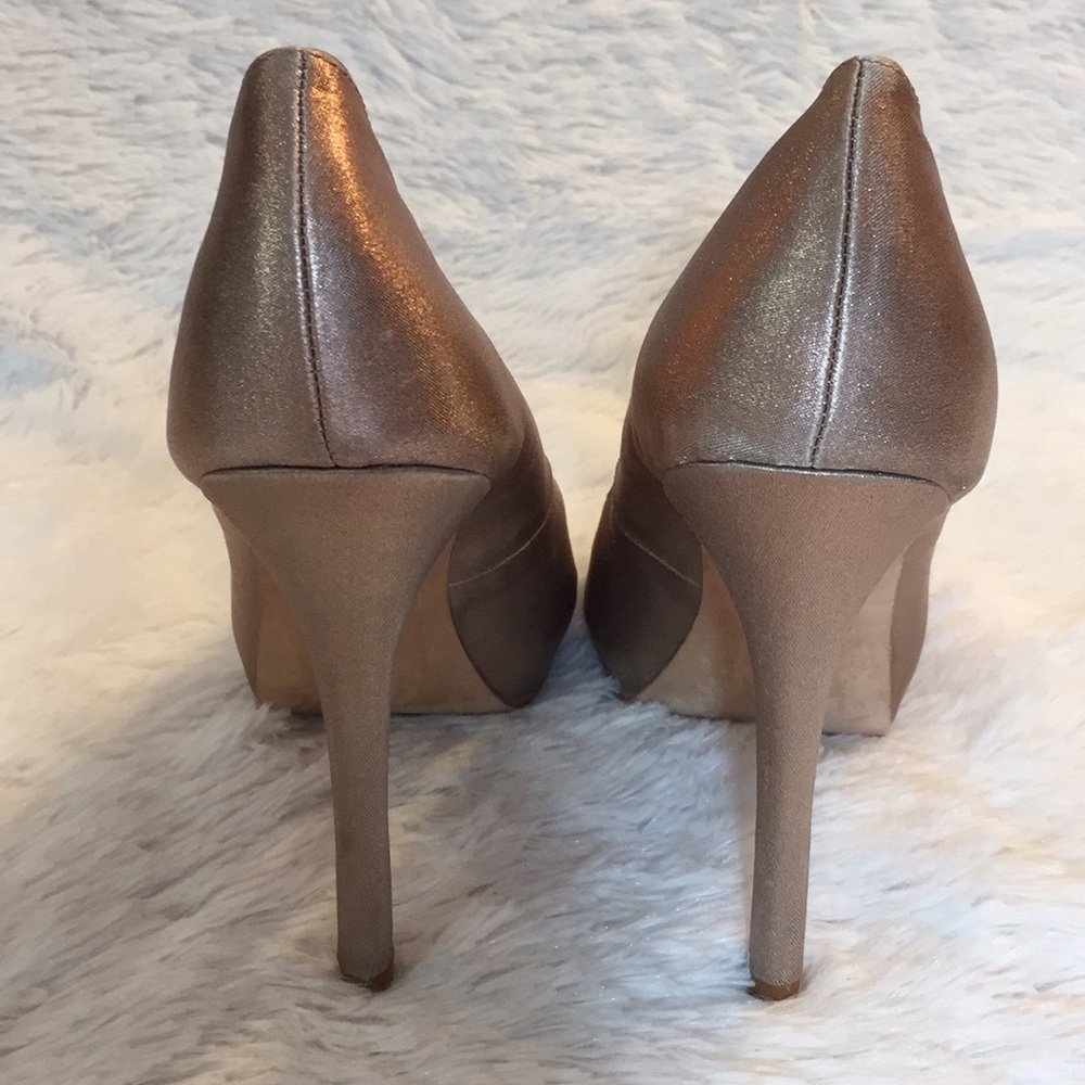 Badgley Mischka Bronze Peep Toe Heels - Picture 3 of 7