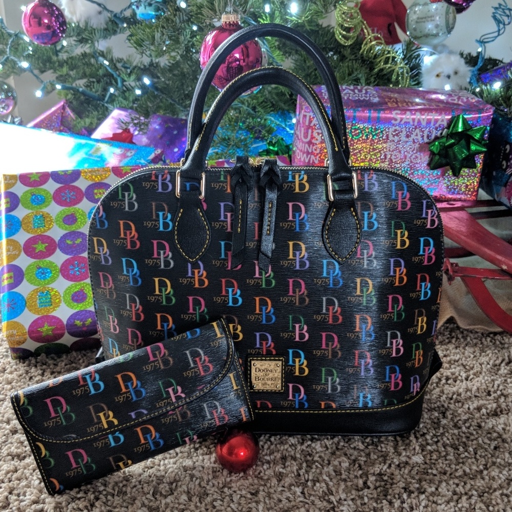 🌟SOLD🌟Doone & Bourke 1975 Multi Zip Zip & wallet