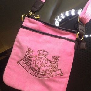🎀 Pink Crossbody Bag 🎀