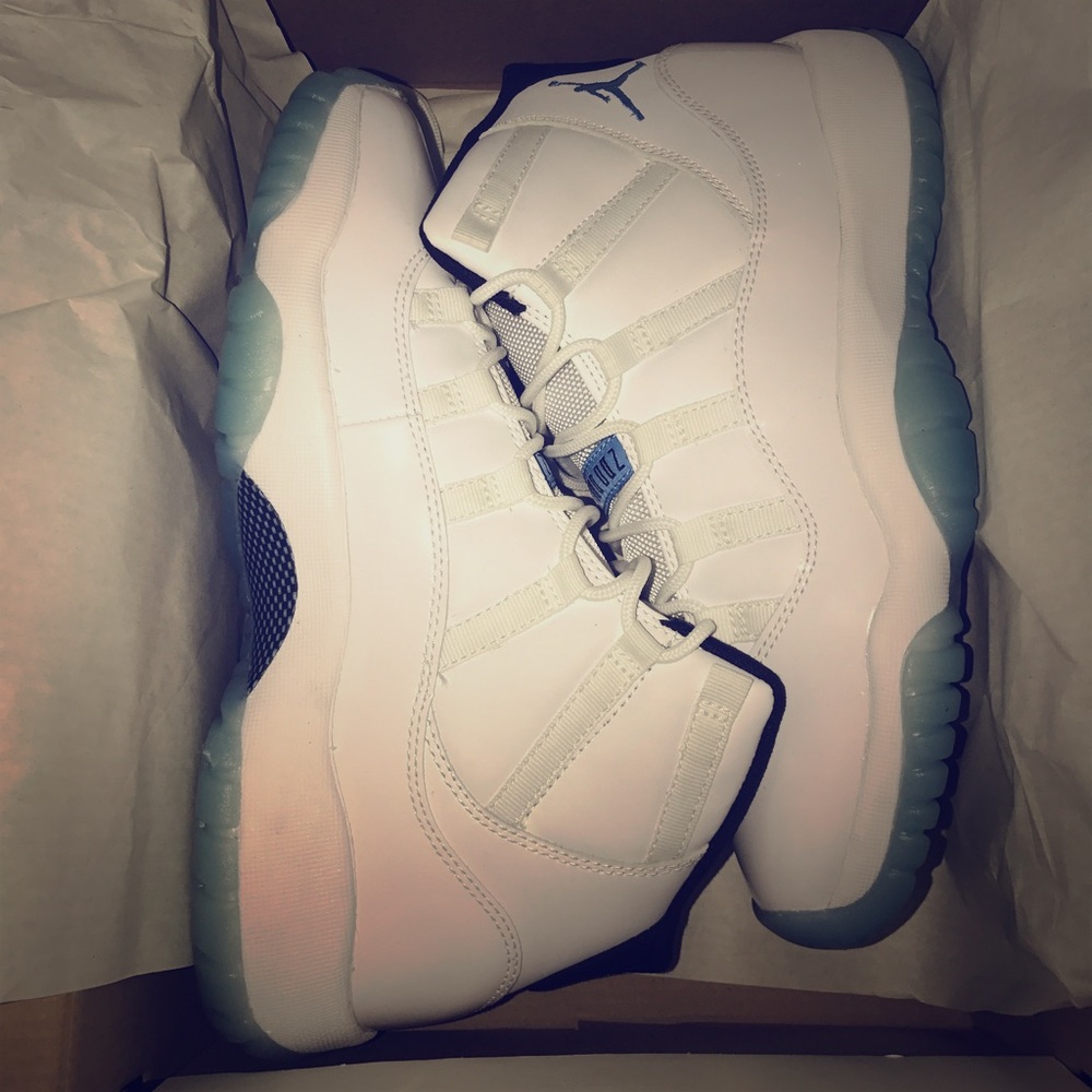 Jordan Legend Blue NEVER WORN!