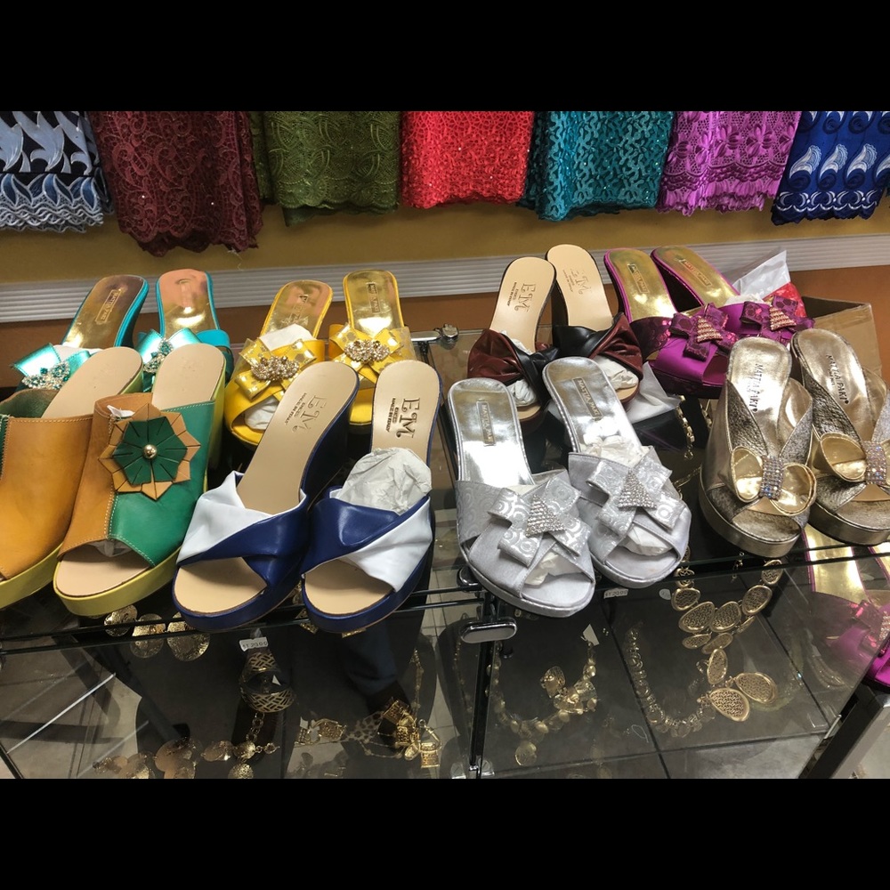 Women’s shoes