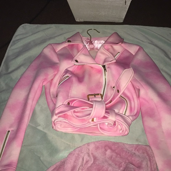 Soft pink biker styled jacket - Picture 3 of 6