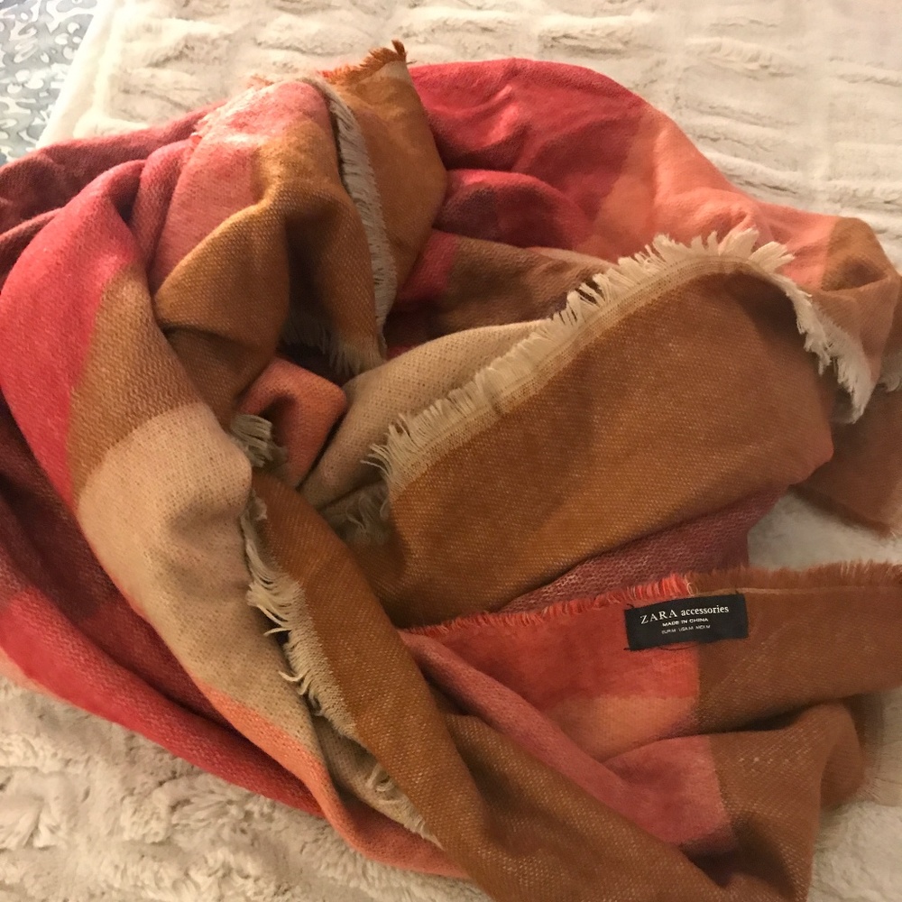 Zara oversized winter scarf in Red Maroon Orange