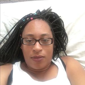 Meet your Posher, Tanishia