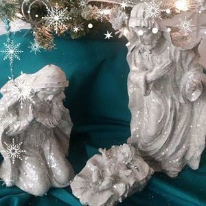 Meet your Posher, Edith