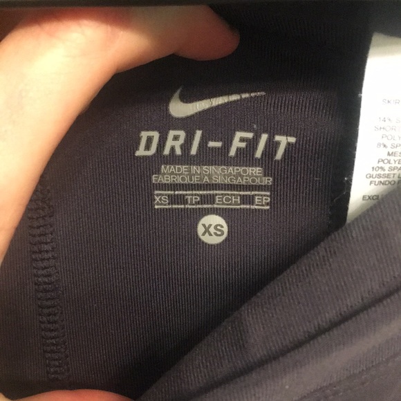 Nike Golf/tennis skirt - Picture 3 of 4