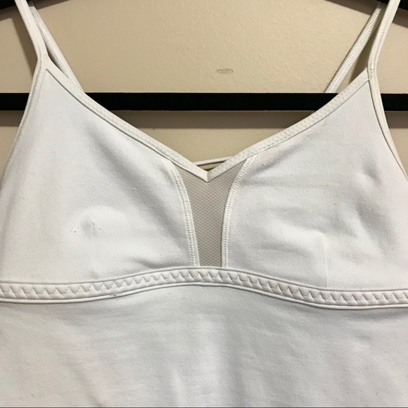Lululemon tank - Picture 3 of 3