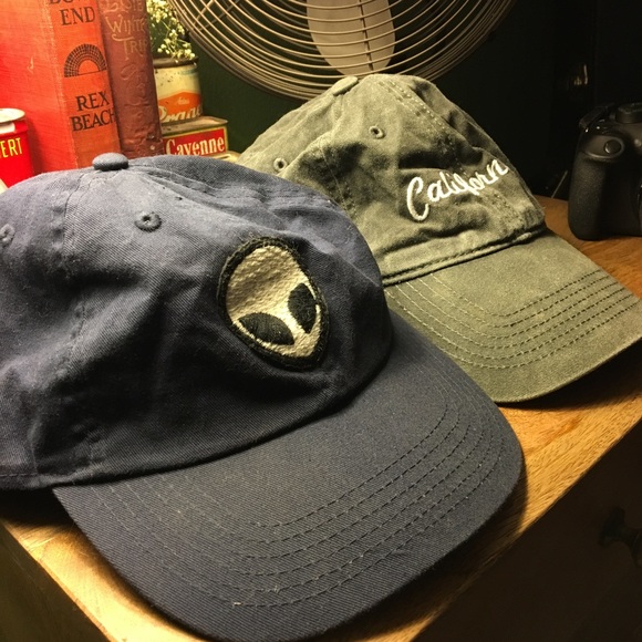 Brandy Melville Accessories - Brandy Melville Hats