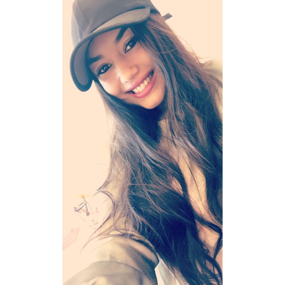 Meet your Posher, Mikayla