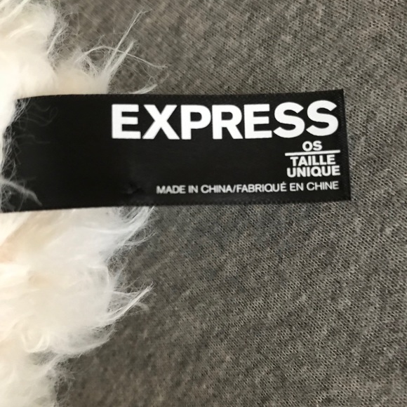 Plush Loop Scarf - Picture 2 of 4