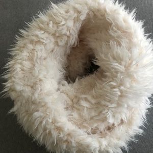 Plush Loop Scarf