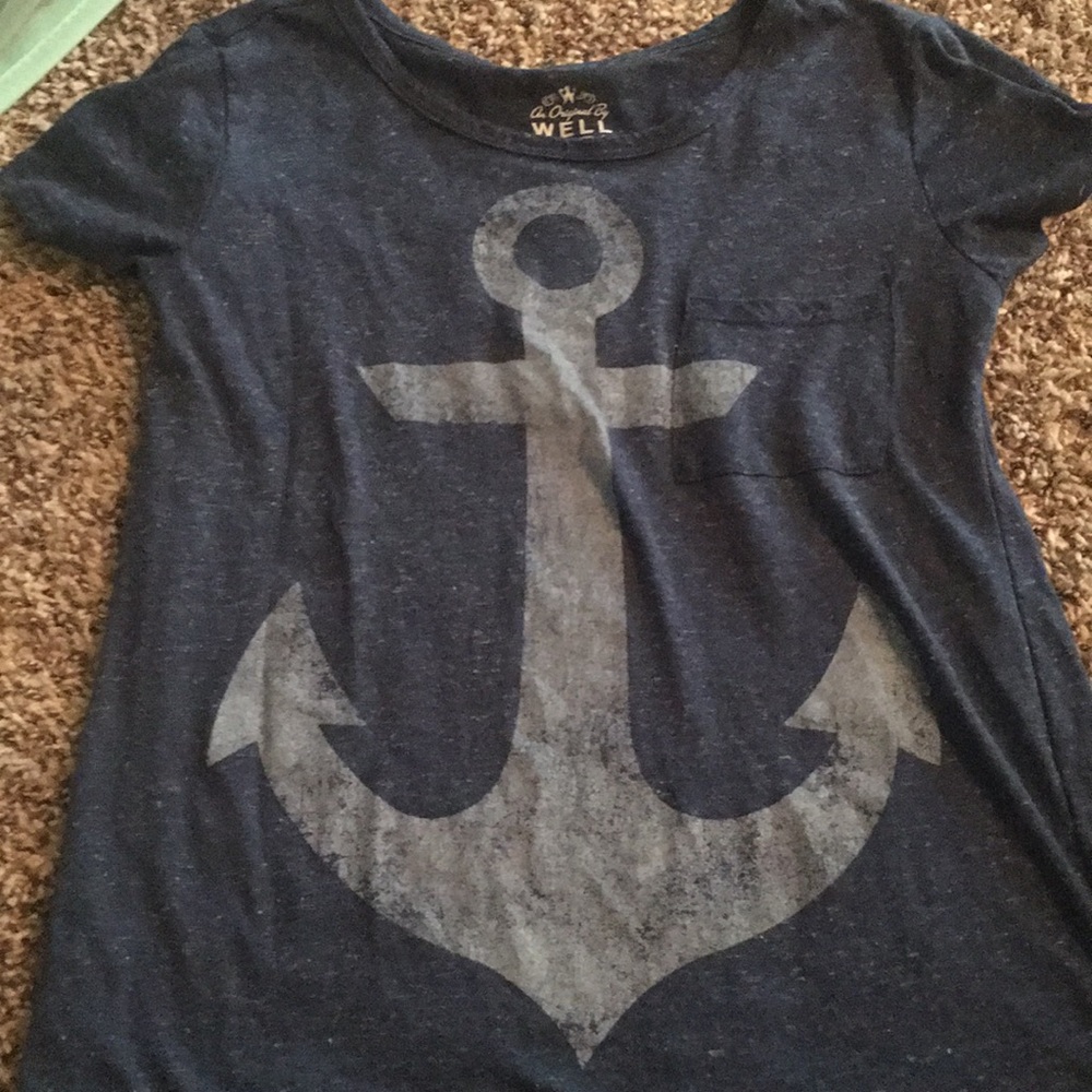 anchor pocket tee
