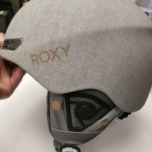 Roxy snow helmet