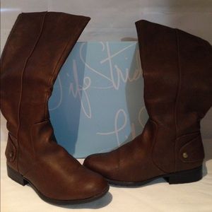 LifeStride Women's Riding Boot, Dark Tan Size 9.5