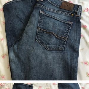 Lucky jeans