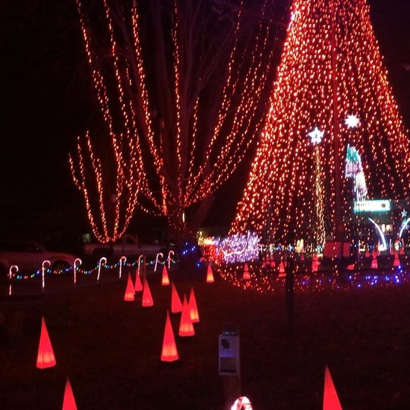 Meet your Posher, Dawn - Picture 1 of 1