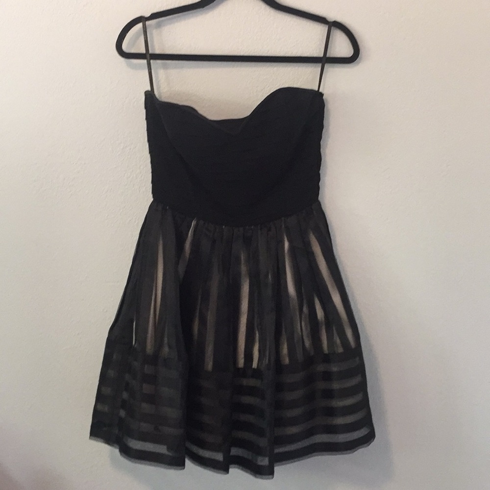 Betsy Johnson Evening Party Dress - Picture 7 of 8