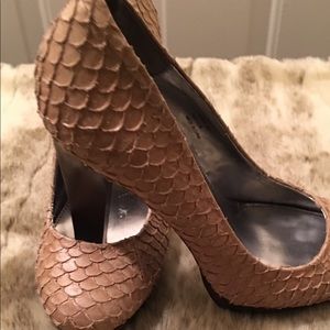 Calvin Klein Kendall Fish Scale Platform Heels