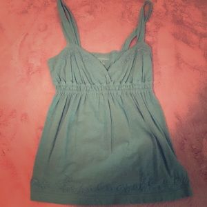 Emerald Top with flower accent🌸