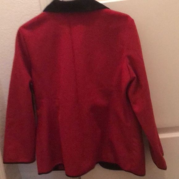 Jacket - Picture 6 of 8