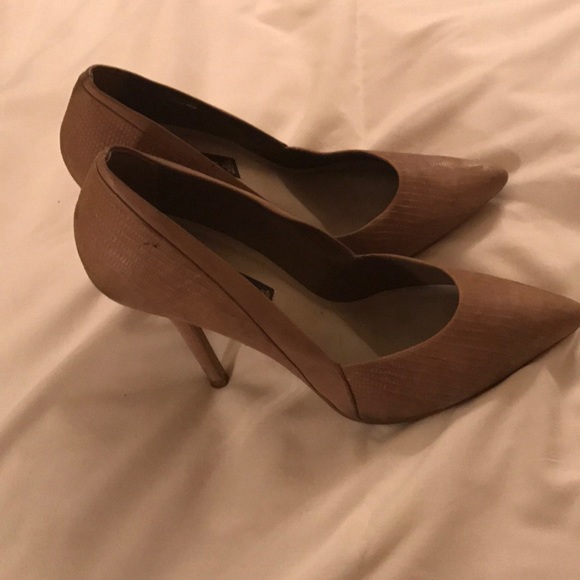 Steve Madden heels - Picture 3 of 8