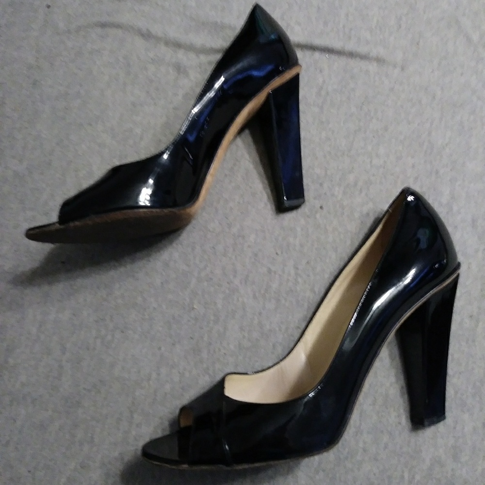 2 in jimmy choo heals (london)
