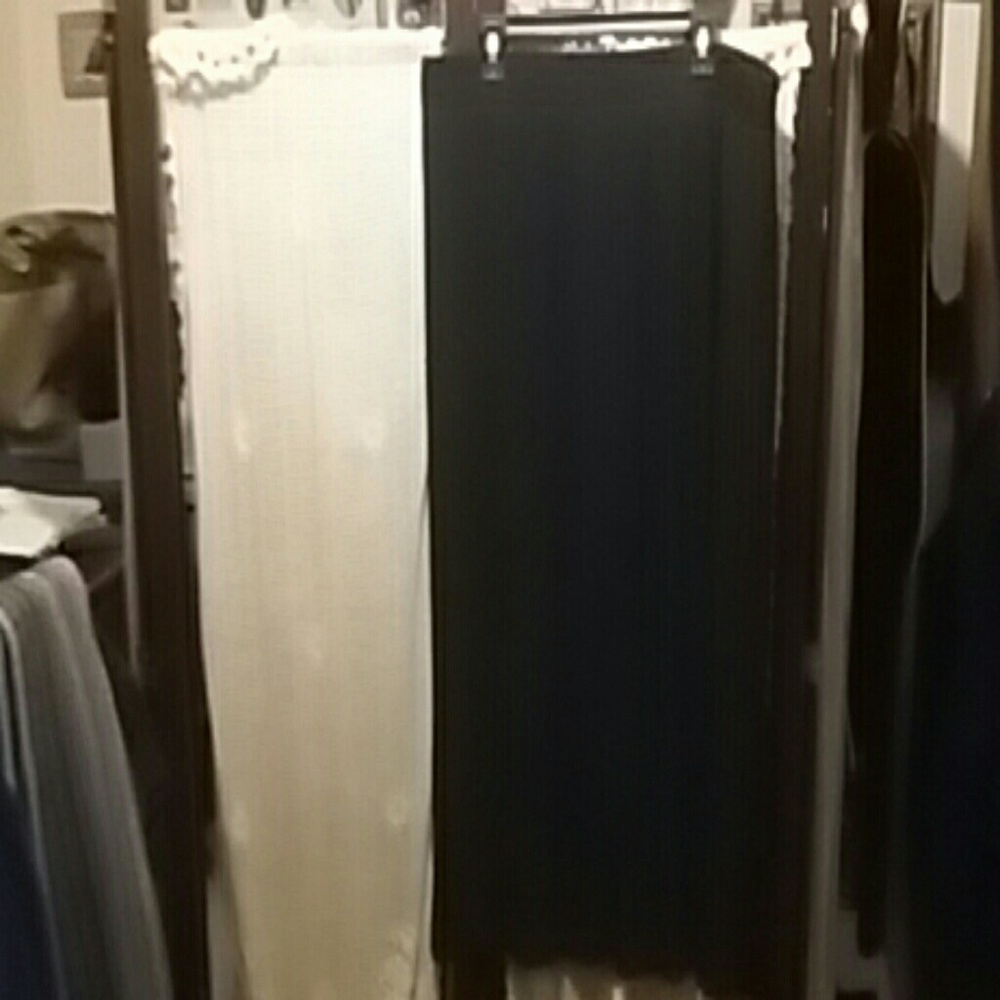 Skirt  black pleated sheer outside short  skirt un