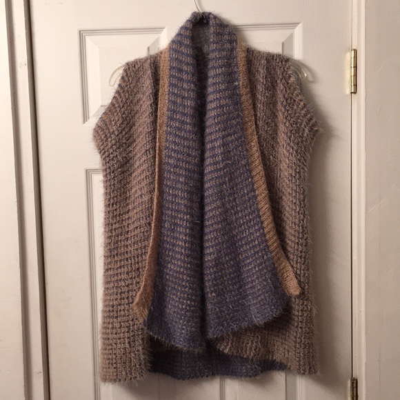 Sweaters - Very soft oversized fluffy sweater