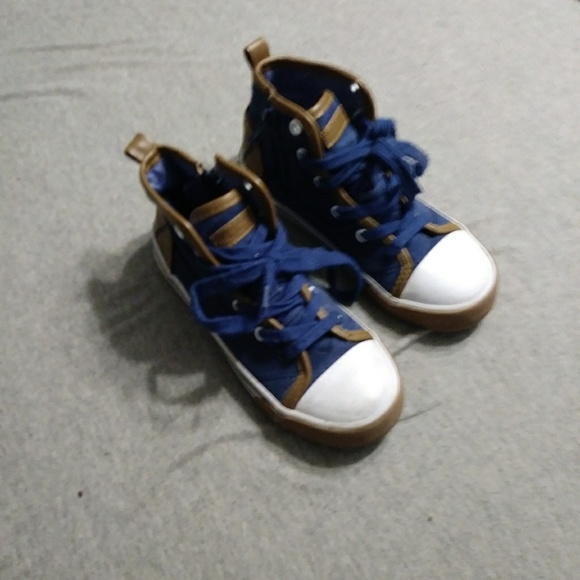 Tommy hilfigure little boys high tops - Picture 1 of 2