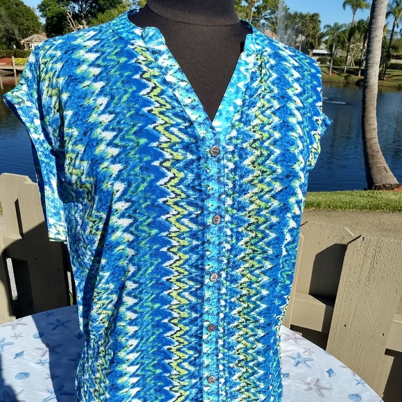 Vince Camuto Semi Sheer Abstract S Poly STRIKING! - Picture 1 of 4