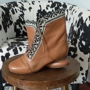 Fortress of Inca leather boots