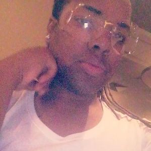 Meet your Posher, Devonte