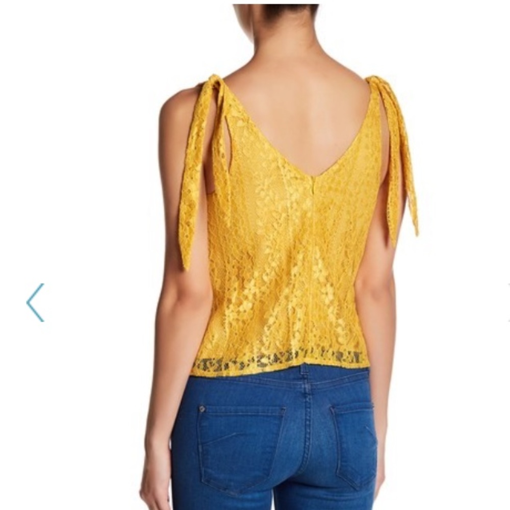 Lush lace tie tank - Picture 2 of 4