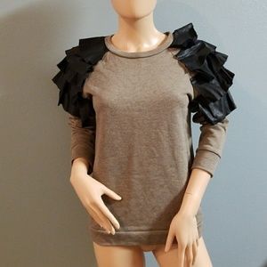 Ruffle Sleeve Sweatshirt