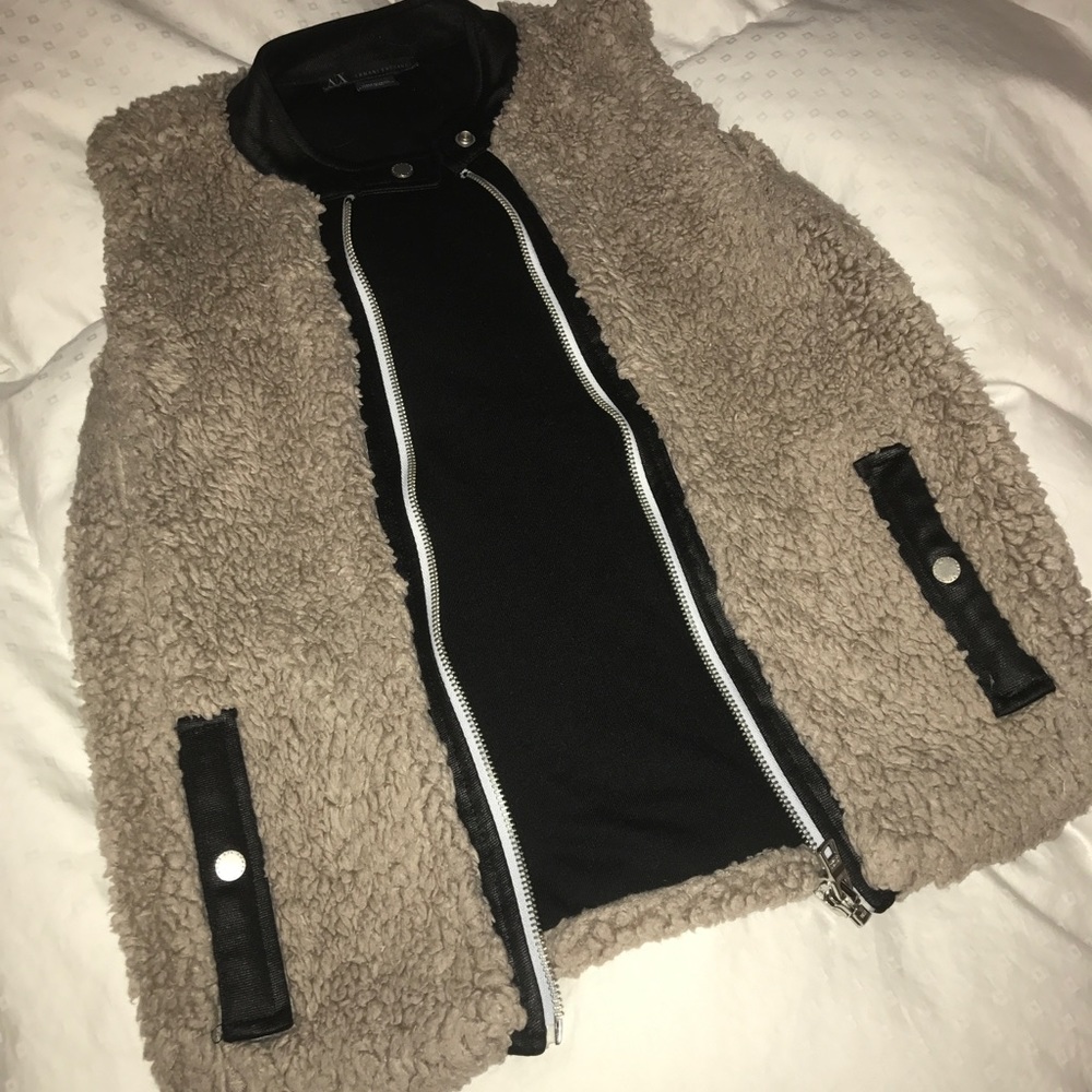 Armani Exchange reversible fleece vest