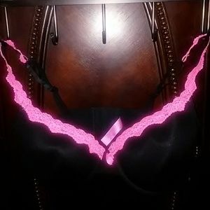 NWOT. Pretty black bra with hot pink lace