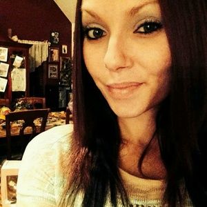 Meet your Posher, Tabatha